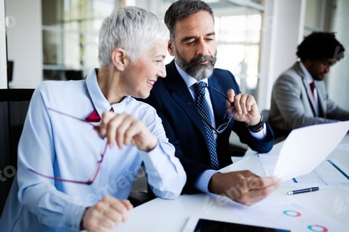 Preview: Business people conference and meeting in modern office