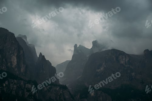 Preview: Mountain panorama just after the storm