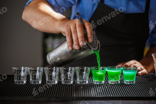 Preview: Barman pouring hard spirit