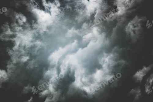 Preview: Low angle view of clouds in sky