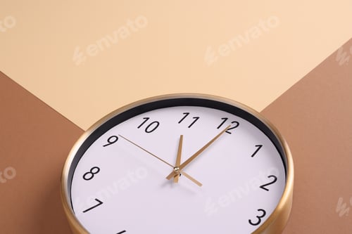 Preview: Close-up of a wall clock. The concept of time and work time is valuable for life, Alarm clock