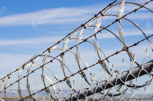 Preview: Razor barbed wire security fence, California