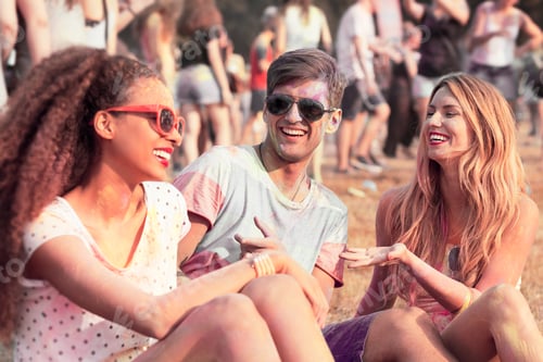 Preview: Friends with colored clothes and faces