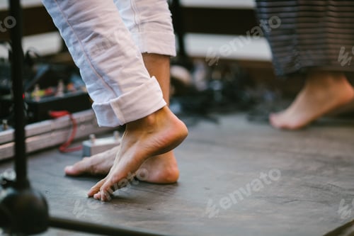 Preview: dancing