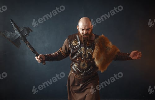 Preview: Bearded viking with axe enters the battle