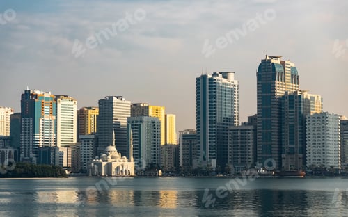 Preview: Modern architecture of Sharjah