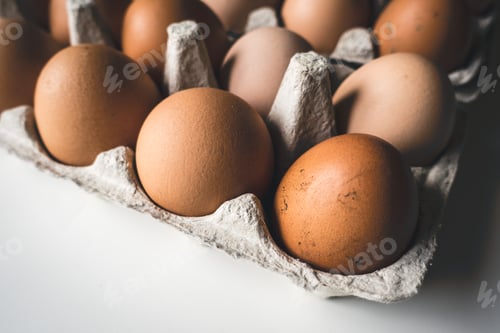 Preview: Crate of eggs