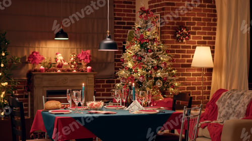 Vista previa: Cozy and warm looking dining room with seasonal and positive style with nobody in it.