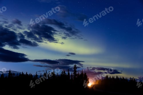 Preview: Northern lights, aurora borealis, in the Canadian Nature