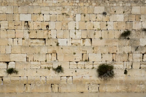 Preview: An empty Western Wall Plaza