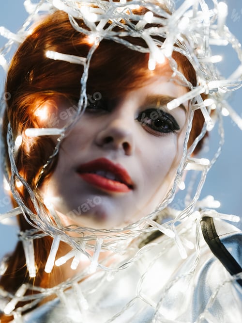 Preview: bright makeup red lips garland holiday decoration