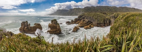 Preview: Punakaiki Pancake Rocks with blowholes in the Paparoa National P