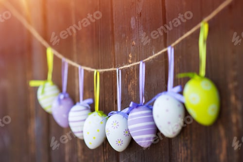 Preview: Easter eggs