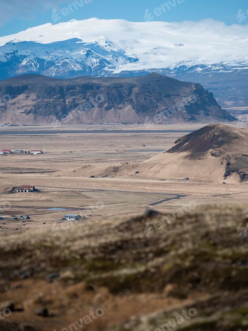 Preview: Aerial view of the vast desert and majestic mountain ranges