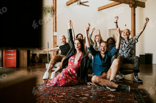 Preview: Friends cheering on their team