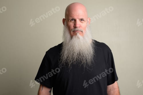 Preview: Mature bald man with long gray beard