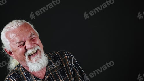Preview: Old Man is Laughing So Happily