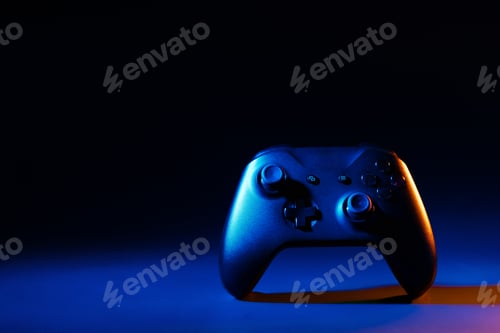 Aperçu: Joystick de jeu sur fond noir en néon