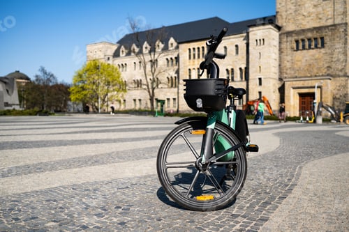 Preview: Modern Electric City Bike Displayed