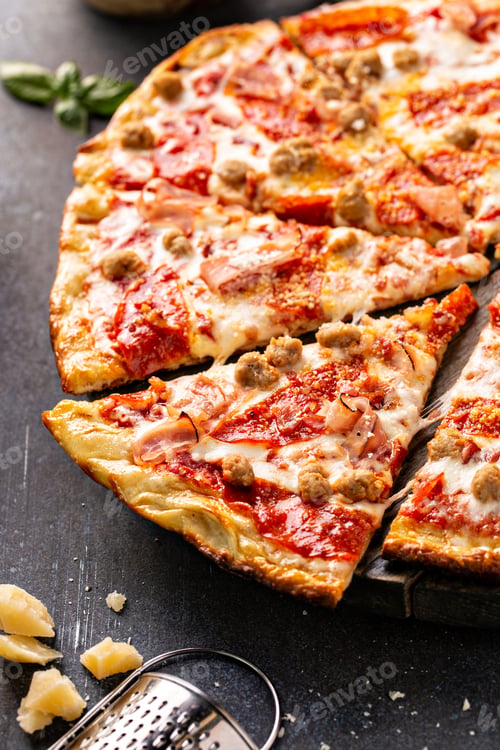 Preview: Meat lover pizza with pepperoni, ham and sausage