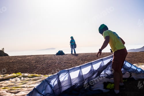 Preview: Paragliding in the sky