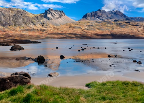 Preview: Icelandic Wilderness