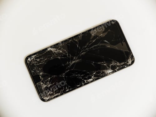 Preview: Broken mobile phone