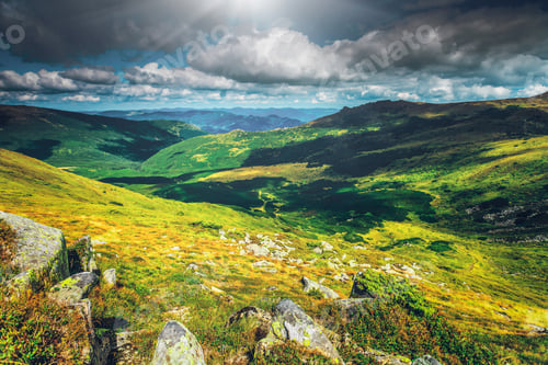 Preview: Mountain landscape in summer