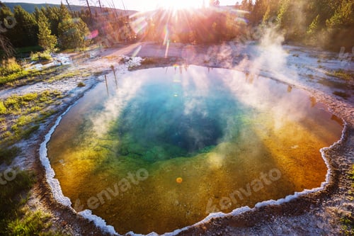 Preview: Morning Glory Pool