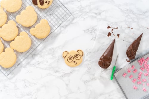 Preview: Panda shaped shortbread cookies with chocolate icing
