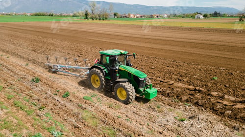 Preview: Agricultural progress is achieved through the use of cutting-edge technology, as demonstrated by