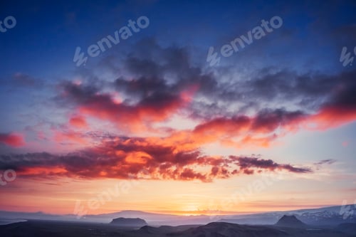 Preview: Scenic view of pink sunset