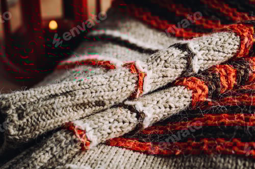 Preview: Warm Knit Blanket with Red Stripes