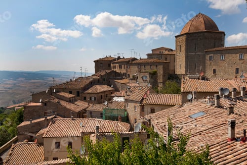 Preview: View of Volterra, Tuscany, Italy