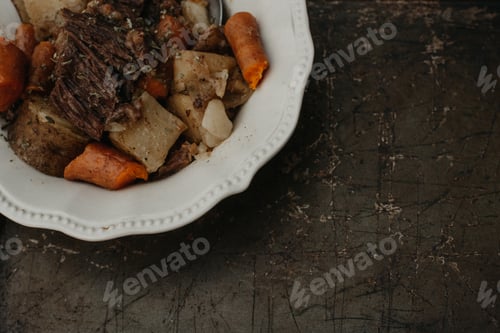 Preview: Pot roast in a bowl