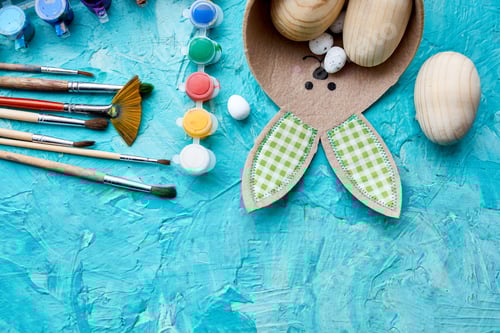 Preview: Top view pack of eggs with brush, paint and decorative elements