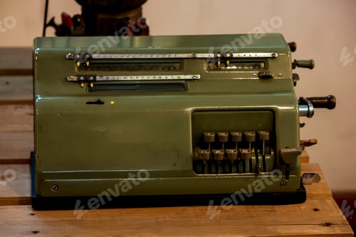 Preview: Ancient typewriter Set on a wooden table