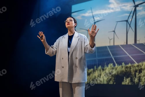 Preview: woman is talking about renewable energy