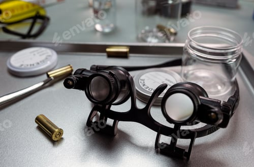 Preview: Evidence Examination Tools on Tray