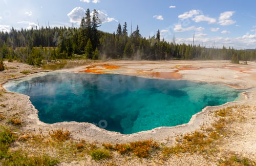 Preview: The Abyss Pool in West Thumb Basin