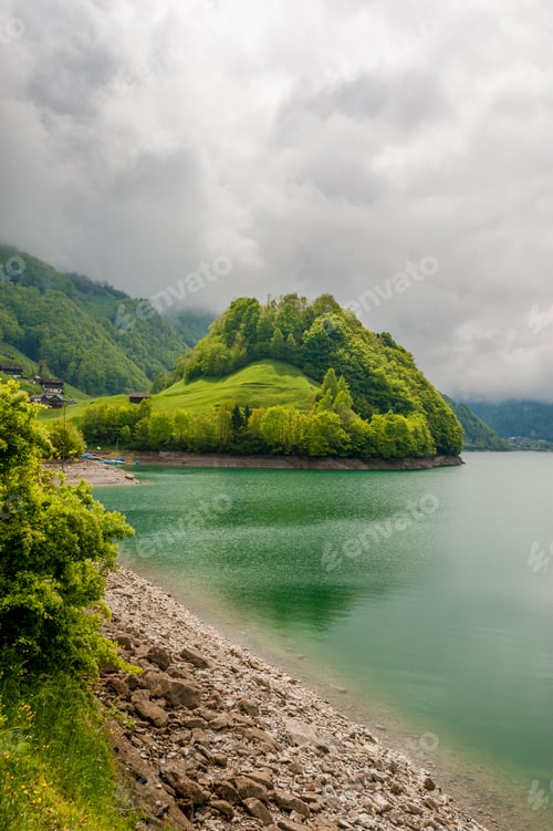 Preview: Lungern lake in Switzerland
