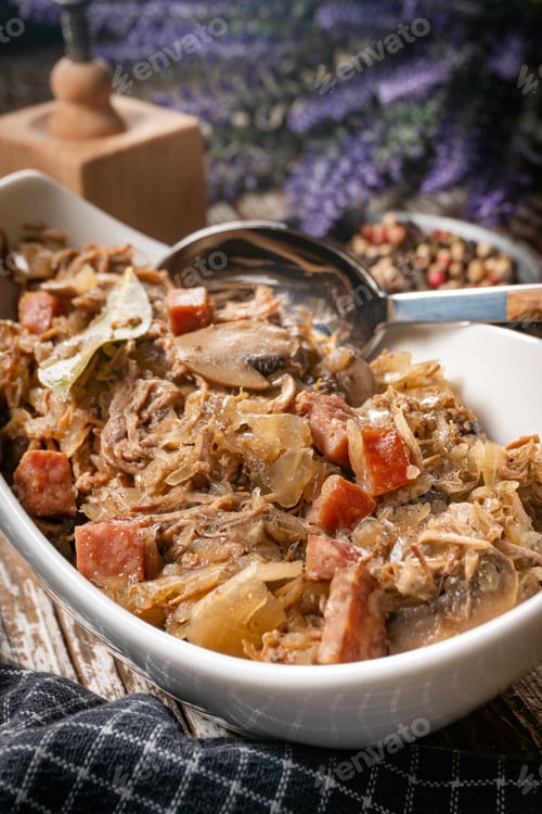 Preview: Bigos - sauerkraut stewed with meat, dried mushrooms and sausage.