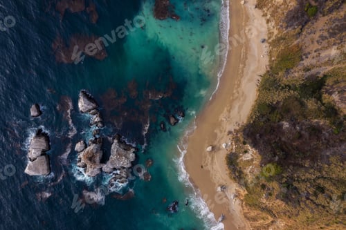 Preview: Aerial view of the coastline in Big Sur
