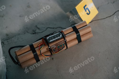 Preview: Explosive bomb is indoors. Police investigation. Conception of terror