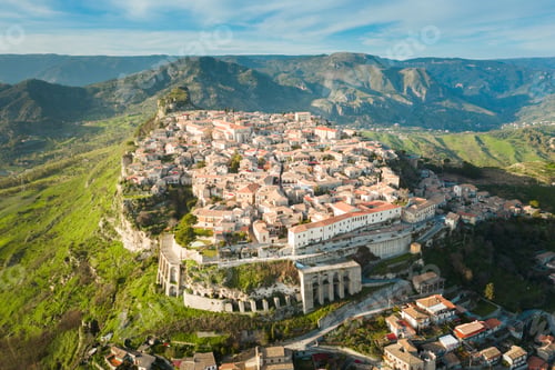 Preview: Gerace city, in Calabria