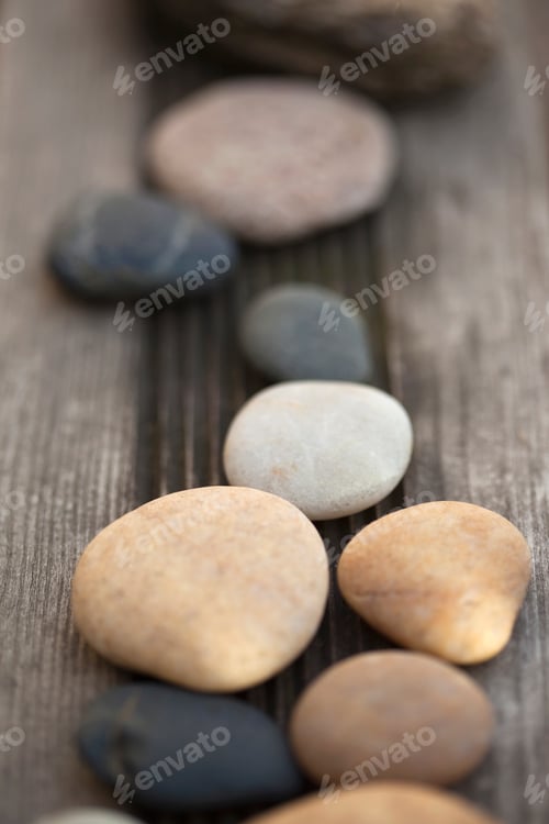 Preview: Pebble on a terrace