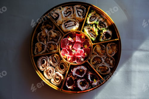 Preview: Traditional Turkish delight, Middle Eastern Oriental sweets lokum, muska pestili on wooden board.