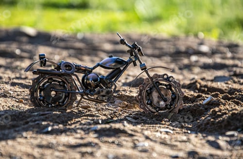 Preview: Homemade metal model - a toy sports road bike