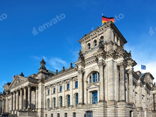 Preview: The Reichstag building in Berlin, Germany
