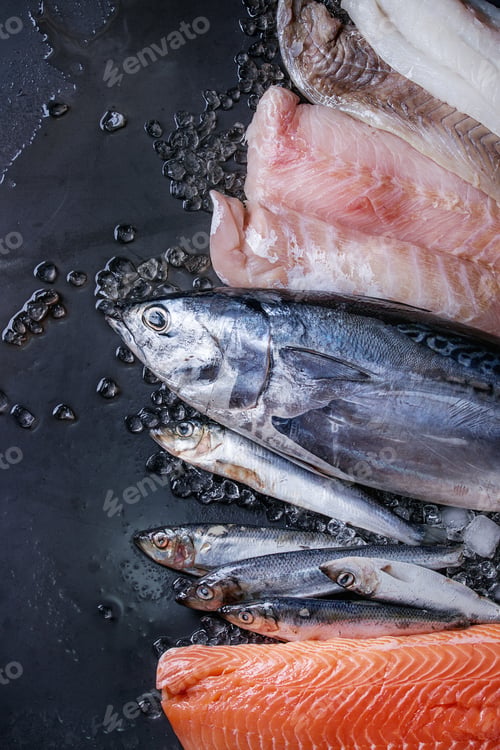 Preview: Vatiery of raw fresh fish
